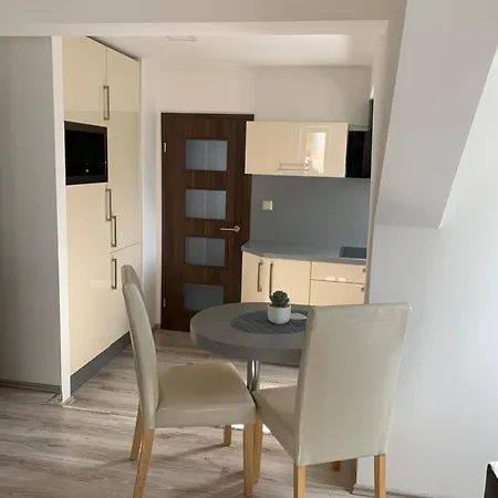Apartmanovy 2 Tremosna