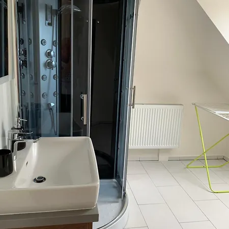Apartmanovy 2 *