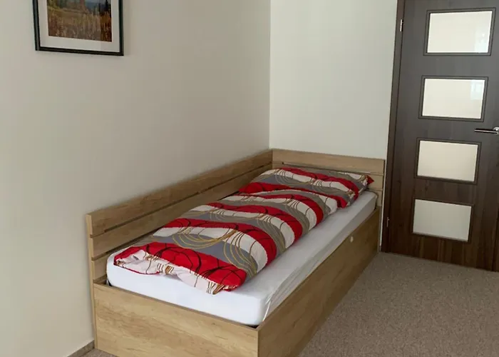 Apartmanovy 2 *
